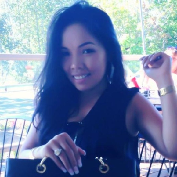 Meet your Posher, Cherry - Picture 1 of 2